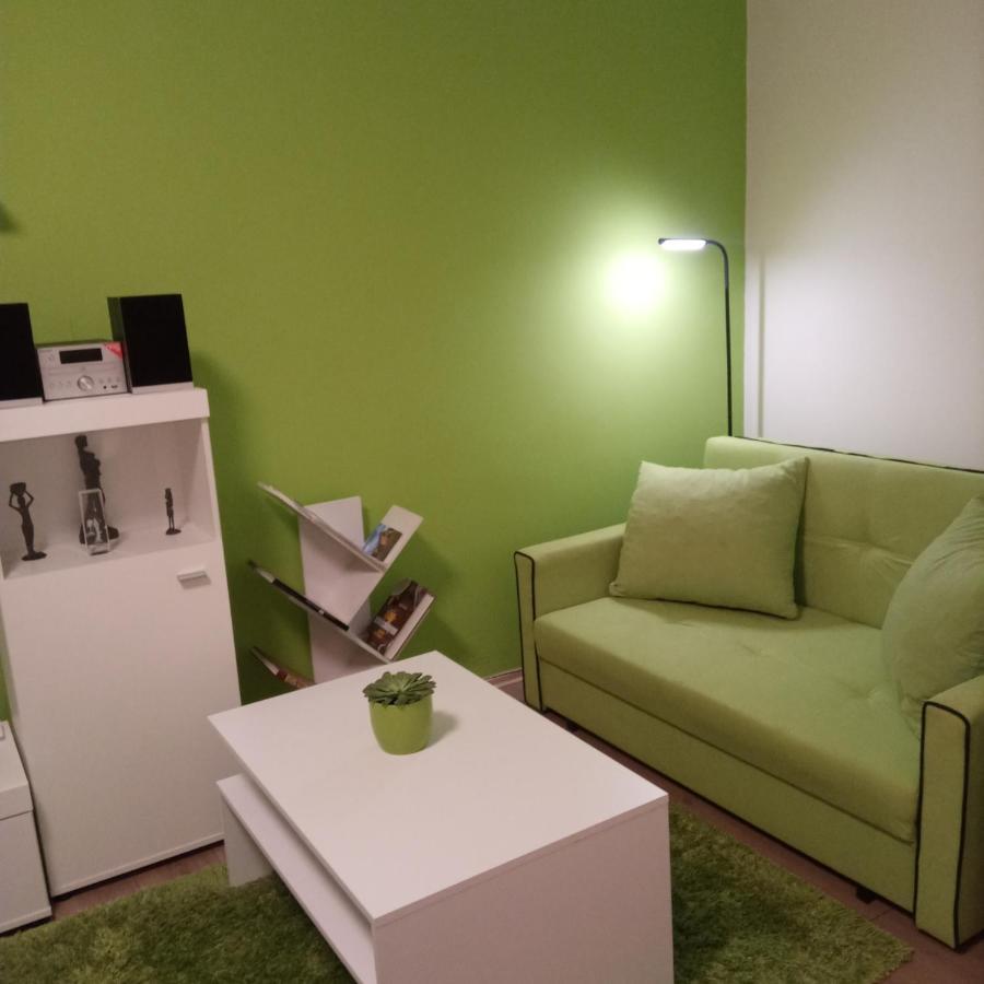 M&D Apartman Eger Exterior photo