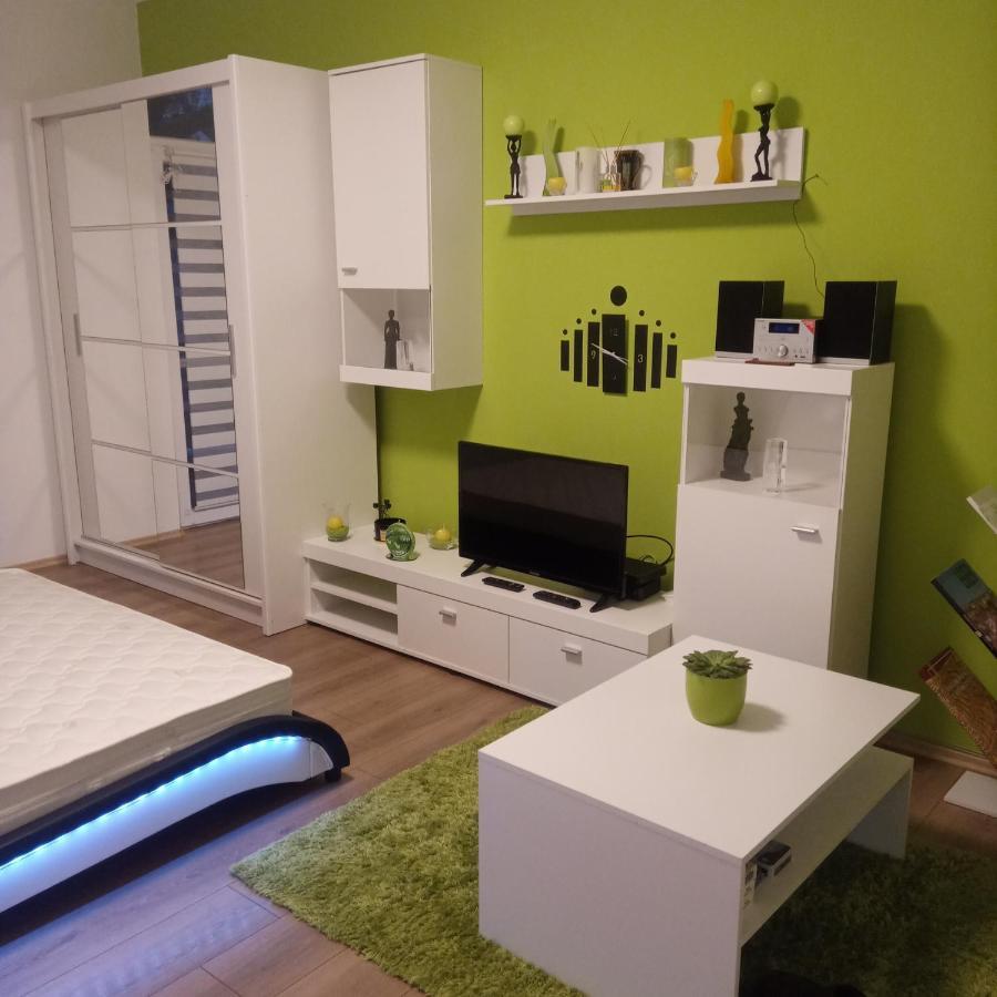 M&D Apartman Eger Exterior photo
